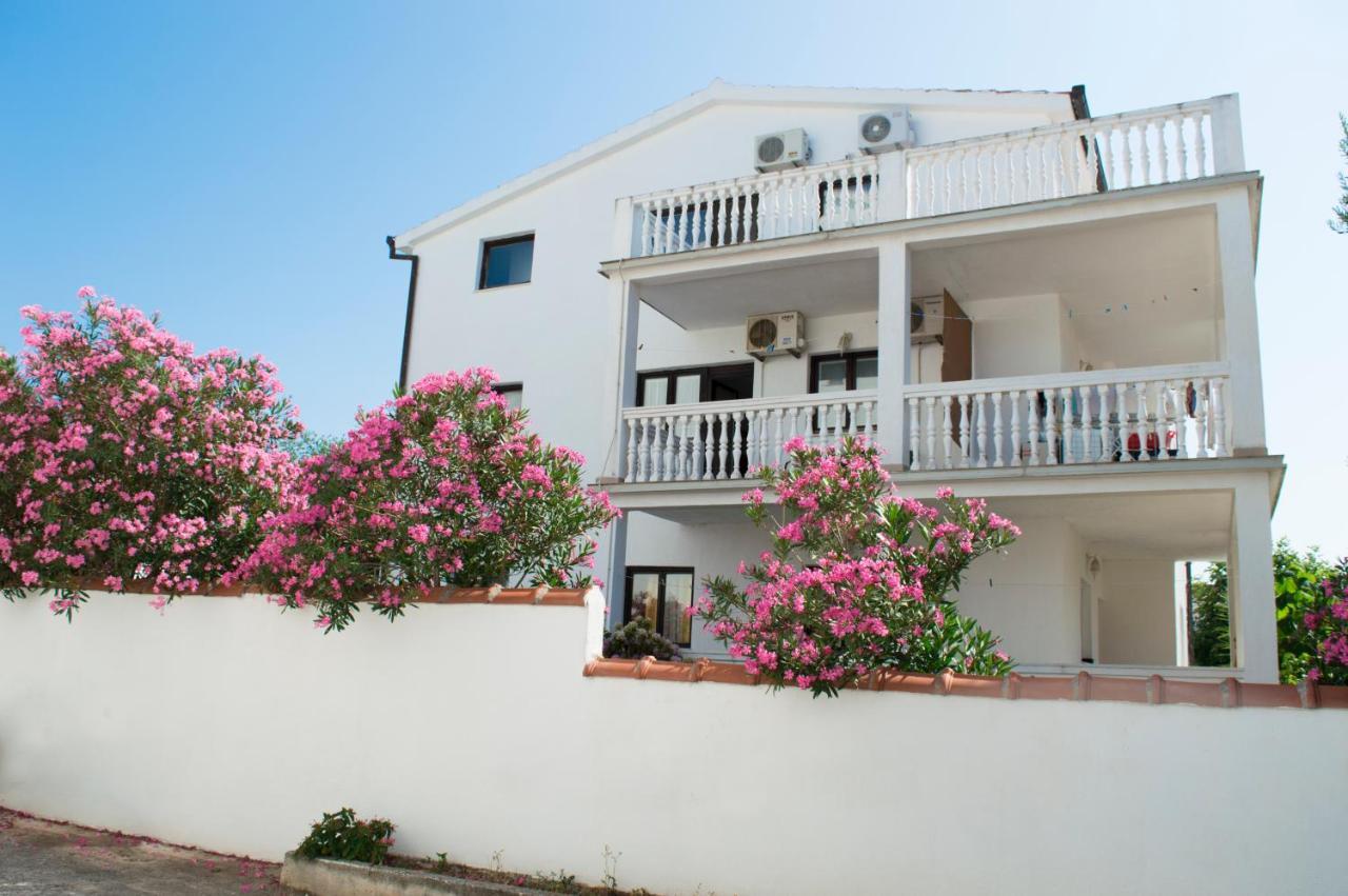 Villa Dusper Trogir Exterior foto