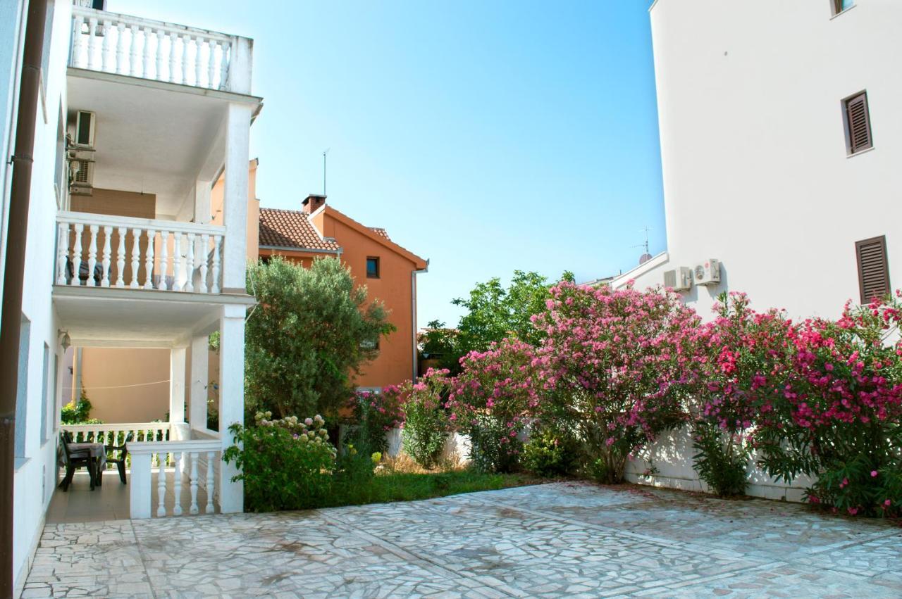 Villa Dusper Trogir Exterior foto